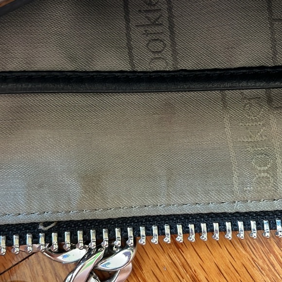 Botkier cobalt blue and white clutch - Picture 7 of 8